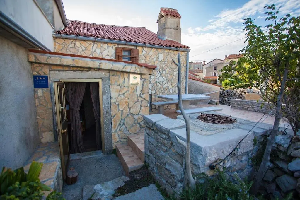 Antique House Orlec Villa